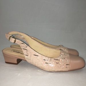 Trotters Dea Slingback shoes Blush Metallic 5.5 M